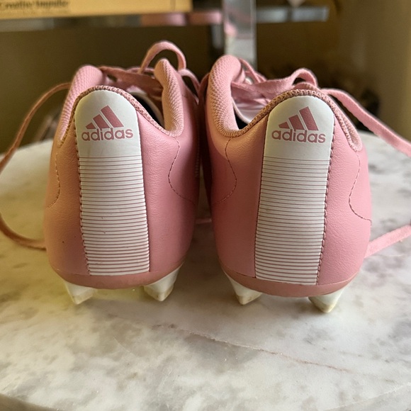 Adidas Women's Pink Cleats - Picture 3 of 7